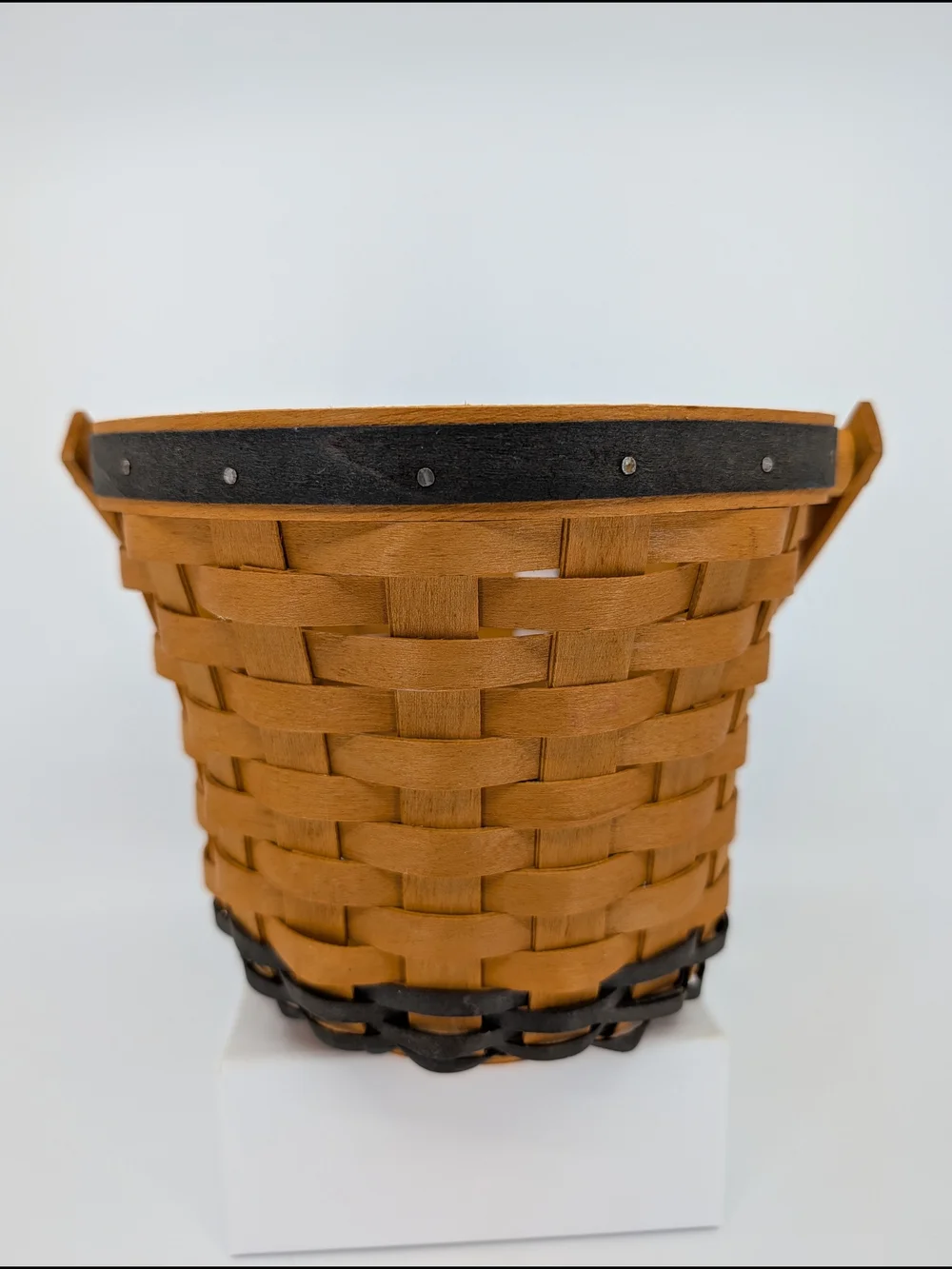 Longaberger May Series Daisy Basket/Floral Liner & Handle Tie/2-Piece Protector